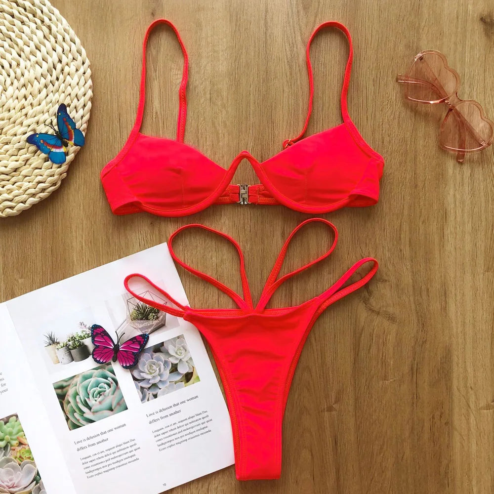 Conjunto Bikini Mujer Rojo – Push-Up Sexy con Tanga Brasileña