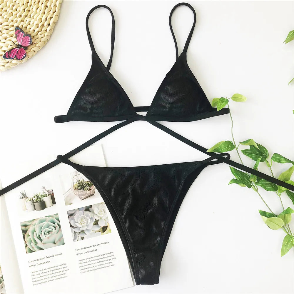 Conjunto Bikini Mujer Rojo – Push-Up Sexy con Tanga Brasileña